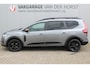 Dacia Jogger 1.0-110pk TCe 110 Extreme+ 7-zitter ! Zeer nette en erg praktische Dacia ! Autm. airco, metallic lak, stoelverwarming, LM wielen+all season banden, cruise control, pdc v+a, dodehoek assistent, camera, navigatie, telefoonvoorb.,  etc.