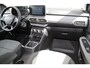 Dacia Jogger 1.0-110pk TCe 110 Extreme+ 7-zitter ! Zeer nette en erg praktische Dacia ! Autm. airco, metallic lak, stoelverwarming, LM wielen+all season banden, cruise control, pdc v+a, dodehoek assistent, camera, navigatie, telefoonvoorb.,  etc.