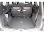 Dacia Jogger 1.0-110pk TCe 110 Extreme+ 7-zitter ! Zeer nette en erg praktische Dacia ! Autm. airco, metallic lak, stoelverwarming, LM wielen+all season banden, cruise control, pdc v+a, dodehoek assistent, camera, navigatie, telefoonvoorb.,  etc.