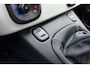 Fiat Panda 1.0 Hybrid Pandina | Navigatie via Carplay | Dakrails | Airco | Parkeersensoren | Lichtmetalen velgen | Hoge instap | Extra getint glas