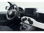 Fiat Panda 1.0 Hybrid Pandina | Navigatie via Carplay | Dakrails | Airco | Parkeersensoren | Lichtmetalen velgen | Hoge instap | Extra getint glas
