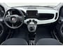 Fiat Panda 1.0 Hybrid Pandina | Navigatie via Carplay | Dakrails | Airco | Parkeersensoren | Lichtmetalen velgen | Hoge instap | Extra getint glas