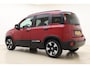 Fiat Panda 1.0 Hybrid Pandina | Navigatie via Carplay | Dakrails | Airco | Parkeersensoren | Lichtmetalen velgen | Hoge instap | Extra getint glas