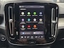 Volvo XC40 2.0 B4 Plus Dark Elektrisch uitklapbare trekhaak | Achteruitrijcamera | Apple Carplay/Android Auto|telefoonintegratie premium | Audio installatie premium