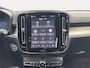 Volvo XC40 2.0 B4 Plus Dark Elektrisch uitklapbare trekhaak | Achteruitrijcamera | Apple Carplay/Android Auto|telefoonintegratie premium | Audio installatie premium