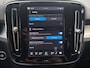 Volvo XC40 2.0 B4 Plus Dark Elektrisch uitklapbare trekhaak | Achteruitrijcamera | Apple Carplay/Android Auto|telefoonintegratie premium | Audio installatie premium