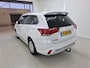 Mitsubishi Outlander 2.4 PHEV Pure | Trekhaak | Cruise Control | Camera | Stoelverwarming | Parkeersensoren | 1e Eigenaar | Plugin