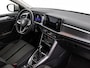Volkswagen T-Roc 1.5 TSI 150pk DSG Life · Trekhaak · Stoelverwarming · Apple/Android Car Play · Navigatie · 18'' Velgen ·