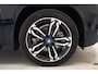 BMW iX1 xDrive30 M Sport [ Panorama Stuur-&Stoelverwarming Navi Camera Apple/Android ]