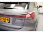Audi Q4 e-tron 40 S edition 77 kWh 3-fase [ LED Head-up Virtual Trekhaak ]