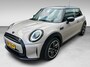 MINI Cooper 3-Deurs 1.5 Camden Edition 136PK 17''DAB/ NAVI/CRUISE/ECC/PDC/CARPLAY/SPORTSTOELEN///