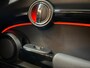 MINI Cooper 3-Deurs 1.5 Camden Edition 136PK 17''DAB/ NAVI/CRUISE/ECC/PDC/CARPLAY/SPORTSTOELEN///