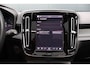 Volvo XC40 Recharge Pro 70 kWh | Full Options | R-design | Pano | Trekhaak | 360 camera | Harman Kardon | 20 inch | Adaptieve cruise | Verwarmd stuurwiel