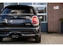 MINI Cooper S 5-Deurs Classic Trim | Sportstoel | Camera | Stoel/Stuurverw. | Comfort Access | Navi | 17' Inch