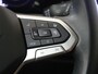 Volkswagen Golf 1.5 TSI Life Business | Navigatie | Stoel- en stuurwielverwarming | Adaptieve cruise control | Parkeersensoren | Elektrisch inklapbare buitenspiegels | CarPlay | 3-zone airco |