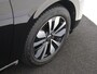 Volkswagen Golf 1.5 TSI Life Business | Navigatie | Stoel- en stuurwielverwarming | Adaptieve cruise control | Parkeersensoren | Elektrisch inklapbare buitenspiegels | CarPlay | 3-zone airco |