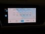 Volkswagen Golf 1.5 TSI Life Business | Navigatie | Stoel- en stuurwielverwarming | Adaptieve cruise control | Parkeersensoren | Elektrisch inklapbare buitenspiegels | CarPlay | 3-zone airco |