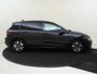 Volkswagen Golf 1.5 TSI Life Business | Navigatie | Stoel- en stuurwielverwarming | Adaptieve cruise control | Parkeersensoren | Elektrisch inklapbare buitenspiegels | CarPlay | 3-zone airco |