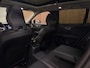 Volvo V60 T8 AWD Recharge Ultra Dark | Trekhaak | Schuifdak | 455pk | Head-Up Display | Harman Kardon | Adaptieve Cruise Control | Stoelverwarming voor+achter | Stuurwielverwarming | Full LED Meesturende koplampen | Parkeercamera | Pilot Assist | BLIS Dode Hoek Detectie | Parkeercamera | Elektrische voorstoelen geheugen | Lederen bekleding | Zitting verlenging voorstoelen | Lederen dashboard | 19 Inch | Google Infotainment | Keyless Drive | Parkeersensoren voor+achter | Privacy Glass | Elektrisch bedienbare achterklep | DAB Radio | Apple Carplay/Android Auto | Volvo On Call met mobiele App functie | Silver Dawn Metallic |