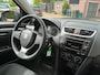 Suzuki Swift 1.2 Comfort EASSS 5Drs Airco 17" LM-Velgen NL-Auto NAP Dealeronderhouden!