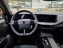 Opel Astra Electric 54 kWh Business Edition / Navigatie / Camera / Warmtepomp / Stuur -en stoelverwarmd / Parkeersensoren / 18'' LMV