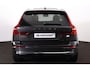 Volvo XC60 T6 Recharge AWD Ultimate Bright - Luchtvering - Panorama/schuifdak - IntelliSafe Assist & Surround - 360º Camera - Harman/Kardon audio - Massagefunctie - Verwarmde voorstoelen, stuur & achterbank - Parkeersensoren voor & achter - Elektr. bedienb. voorstoelen met geheugen - Head up display - Draadloze tel. lader - Standkachel - Extra getint glas - Inklapbare trekhaak - 21' LMV
