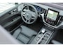 Volvo XC60 2.0 T6 Plug-in hybrid AWD Ultra Black Edition | Full Options | Bowers & Wilkins | Luchtvering | Visual Park Assist incl. 360° Camera | Gelamineerde Zijruiten | Head-up Display | Geventileerde Nappa Lederen Voorstoelen | Stoelmassage | Verwarmbare Achterbank | Stuurverwarming | Stoelverwarming Voor en Achter | Panoramisch Schuif-/Kanteldak | 22-Inch Lichtmetalen Velgen | Getint Glas | Volvo Guard Alarm | Adaptieve Cruise Control | BLIS | Keyless | Elektrische Achterklep | Google |