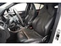 BMW X2 sDrive20i M Sport High Executive Aut. [ Panorama Leder HUD M Stoelen Stoelverwarming ]