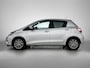 Toyota Yaris 1.5 VVT-i Dynamic | Camera | Trekhaak | LM Velgen | Leseman