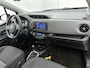 Toyota Yaris 1.5 VVT-i Dynamic | Camera | Trekhaak | LM Velgen | Leseman