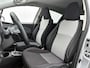 Toyota Yaris 1.5 VVT-i Dynamic | Camera | Trekhaak | LM Velgen | Leseman
