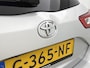 Toyota Yaris 1.5 VVT-i Dynamic | Camera | Trekhaak | LM Velgen | Leseman