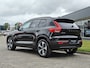 Volvo XC40 B3 180PK Plus Dark | H&K | Elektr. Stoelen | verw. Voorstoelen | ACC | 19''