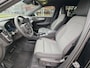 Volvo XC40 B3 180PK Plus Dark | H&K | Elektr. Stoelen | verw. Voorstoelen | ACC | 19''