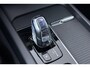 Volvo XC60 T8 Twin Engine Momentum | Head-Up | Panoramadak | Trekhaak | Leder | Camera | 19 Inch