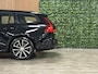 Volvo V60 T6 AWD Recharge Plus Dark | Trekhaak | 360° Camera | All Season banden | Harman Kardon | Adaptieve Cruise Control | Stoelverwarming voor+achter | Stuurwielverwarming | Pilot Assist | BLIS Dode Hoek Detectie | Elektrische voorstoelen geheugen | R-Design Contour stoelen met wit stiksel en bies | Zitting verlenging voorstoelen | 18 Inch | Google Infotainment | Keyless Drive | Parkeersensoren voor+achter | Elektrisch bedienbare achterklep | DAB Radio | Apple Carplay/Android Auto | Volvo On Call met mobiele App functie | Onyx Black Metallic |
