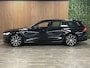 Volvo V60 T6 AWD Recharge Plus Dark | Trekhaak | 360° Camera | All Season banden | Harman Kardon | Adaptieve Cruise Control | Stoelverwarming voor+achter | Stuurwielverwarming | Pilot Assist | BLIS Dode Hoek Detectie | Elektrische voorstoelen geheugen | R-Design Contour stoelen met wit stiksel en bies | Zitting verlenging voorstoelen | 18 Inch | Google Infotainment | Keyless Drive | Parkeersensoren voor+achter | Elektrisch bedienbare achterklep | DAB Radio | Apple Carplay/Android Auto | Volvo On Call met mobiele App functie | Onyx Black Metallic |