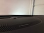 Volvo V60 T6 AWD Recharge Plus Dark | Trekhaak | 360° Camera | All Season banden | Harman Kardon | Adaptieve Cruise Control | Stoelverwarming voor+achter | Stuurwielverwarming | Pilot Assist | BLIS Dode Hoek Detectie | Elektrische voorstoelen geheugen | R-Design Contour stoelen met wit stiksel en bies | Zitting verlenging voorstoelen | 18 Inch | Google Infotainment | Keyless Drive | Parkeersensoren voor+achter | Elektrisch bedienbare achterklep | DAB Radio | Apple Carplay/Android Auto | Volvo On Call met mobiele App functie | Onyx Black Metallic |