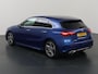 Mercedes-Benz A-klasse 180 AMG Line | Stoelverwarming |Widescreen | Sfeerverlichting | Getint glas | Achteruitrijcamera |
