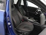 Mercedes-Benz A-klasse 180 AMG Line | Stoelverwarming |Widescreen | Sfeerverlichting | Getint glas | Achteruitrijcamera |