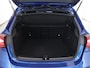 Mercedes-Benz A-klasse 180 AMG Line | Stoelverwarming |Widescreen | Sfeerverlichting | Getint glas | Achteruitrijcamera |