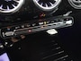 Mercedes-Benz A-klasse 180 AMG Line | Stoelverwarming |Widescreen | Sfeerverlichting | Getint glas | Achteruitrijcamera |