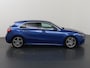 Mercedes-Benz A-klasse 180 AMG Line | Stoelverwarming |Widescreen | Sfeerverlichting | Getint glas | Achteruitrijcamera |