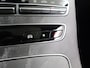 Mercedes-Benz E-klasse 300 e AMG Line | Panoramadak | Burmester | Trekhaak | Widescreen | Sfeerverlichting | Stoelverwarming |