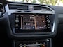 Volkswagen Tiguan 1.5 TSI R-Line 150pk DSG | Panoramadak | Harman Kardon | 20" inch velgen | 360 camera | Trekhaak | Navigatie |