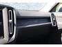 Volvo XC40 1.5 T2 Momentum Core | Trekhaak | Achteruitrijcamera | Parkeersensoren | Cruise Control | Climate Control 2-zone | Lichtmetalen Velgen 18 inch