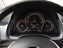 Volkswagen Up! 1.0 R-Line 65 pk | Cruise control | Camera | Climate control | 17 inch Velgen