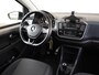 Volkswagen Up! 1.0 R-Line 65 pk | Cruise control | Camera | Climate control | 17 inch Velgen