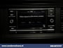 Volkswagen Transporter 2.0 TDI L2H1 Euro6 Airco | Apple Carplay | Imperiaal | Cruisecontrol | Camera | Trekhaak Android Auto, Parkeersensoren, Achterklep