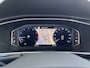 Volkswagen T-Cross 1.0 TSI Style / LED / Digitale Cockpit / Stoelverwarming / Parkeersensoren V+A / Keyless **